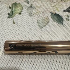 Estee Lauder Sumptuous Extreme Gold Mascara